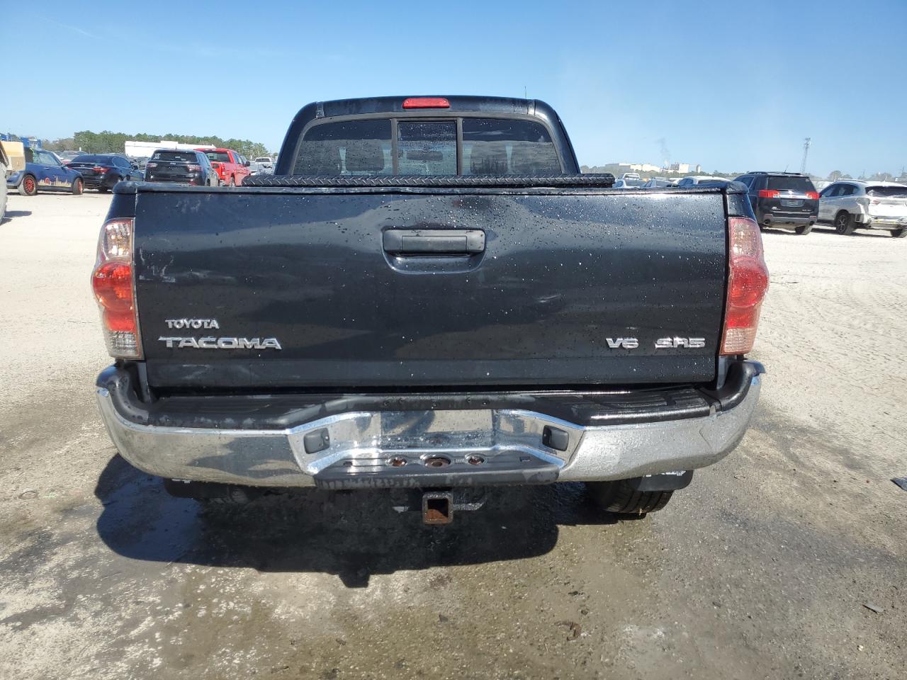 Photo 5 VIN: 5TEUU42N25Z010834 - TOYOTA TACOMA 