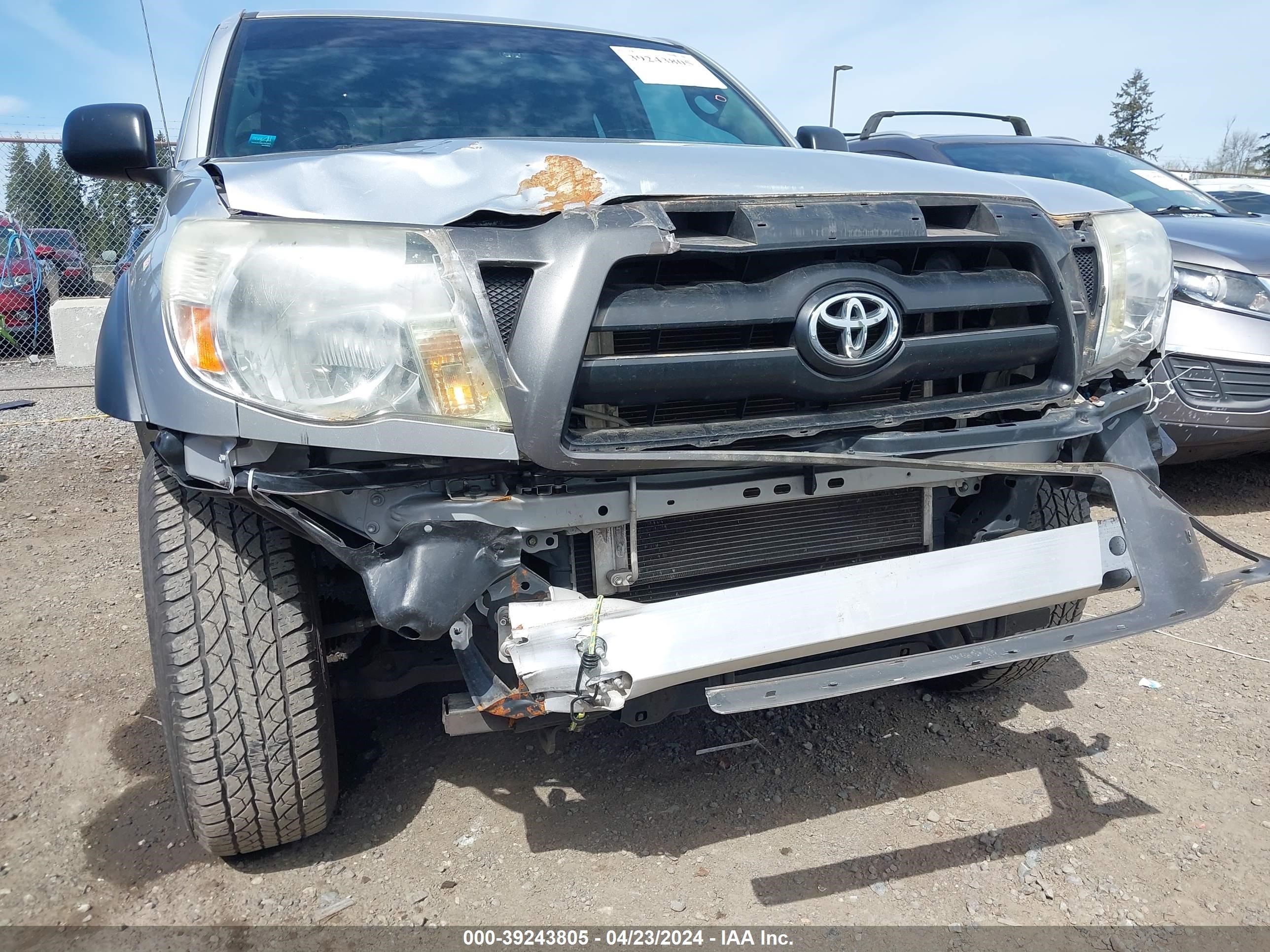 Photo 5 VIN: 5TEUU42N28Z539706 - TOYOTA TACOMA 