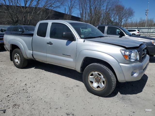 Photo 3 VIN: 5TEUU42N28Z577890 - TOYOTA TACOMA 