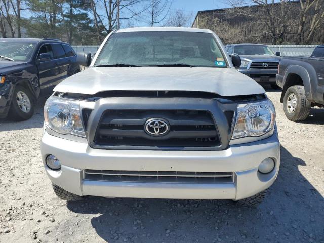 Photo 4 VIN: 5TEUU42N28Z577890 - TOYOTA TACOMA 