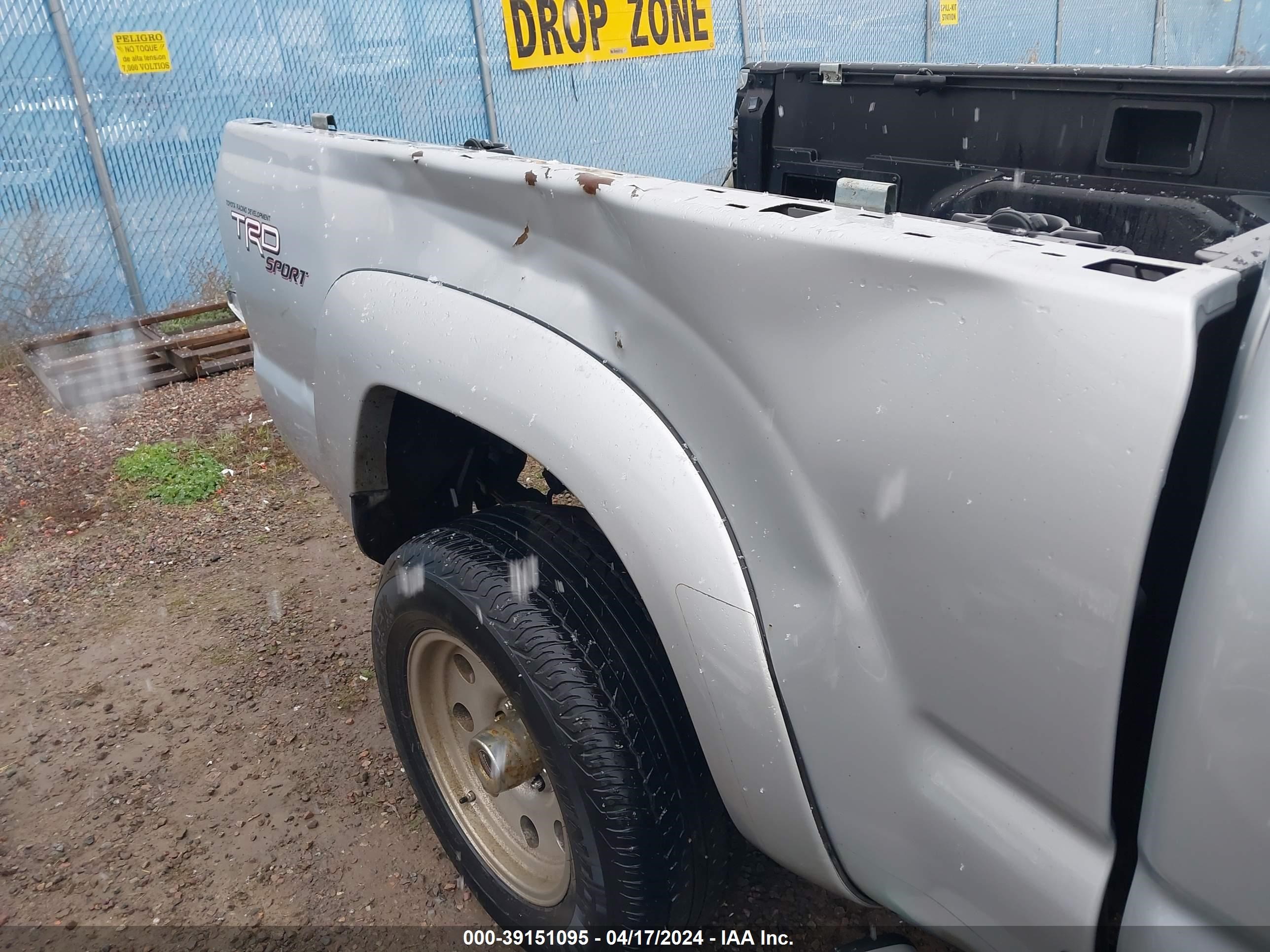 Photo 5 VIN: 5TEUU42N36Z221624 - TOYOTA TACOMA 