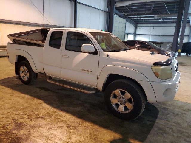 Photo 3 VIN: 5TEUU42N36Z260732 - TOYOTA TACOMA 