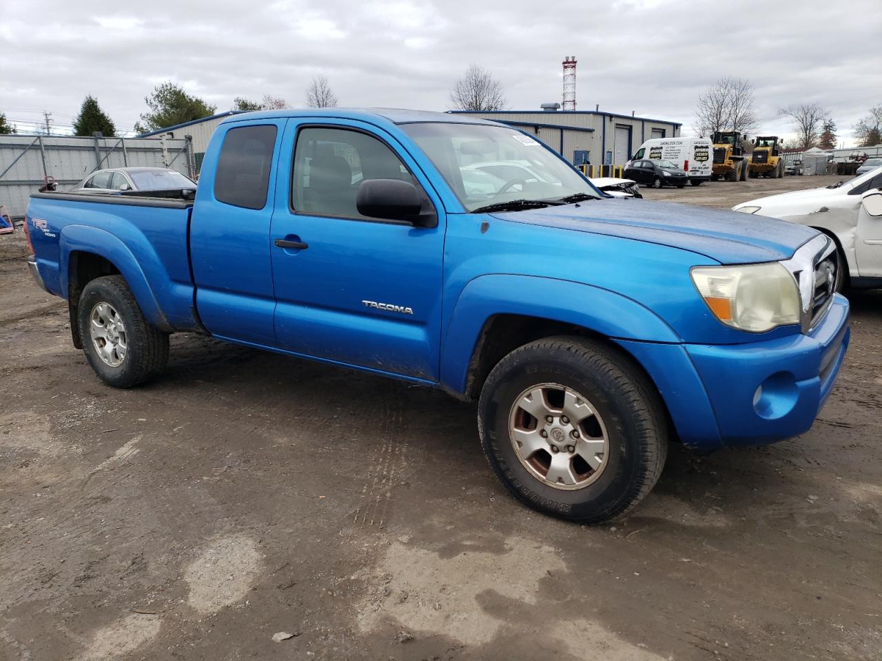 Photo 3 VIN: 5TEUU42N38Z577865 - TOYOTA TACOMA 