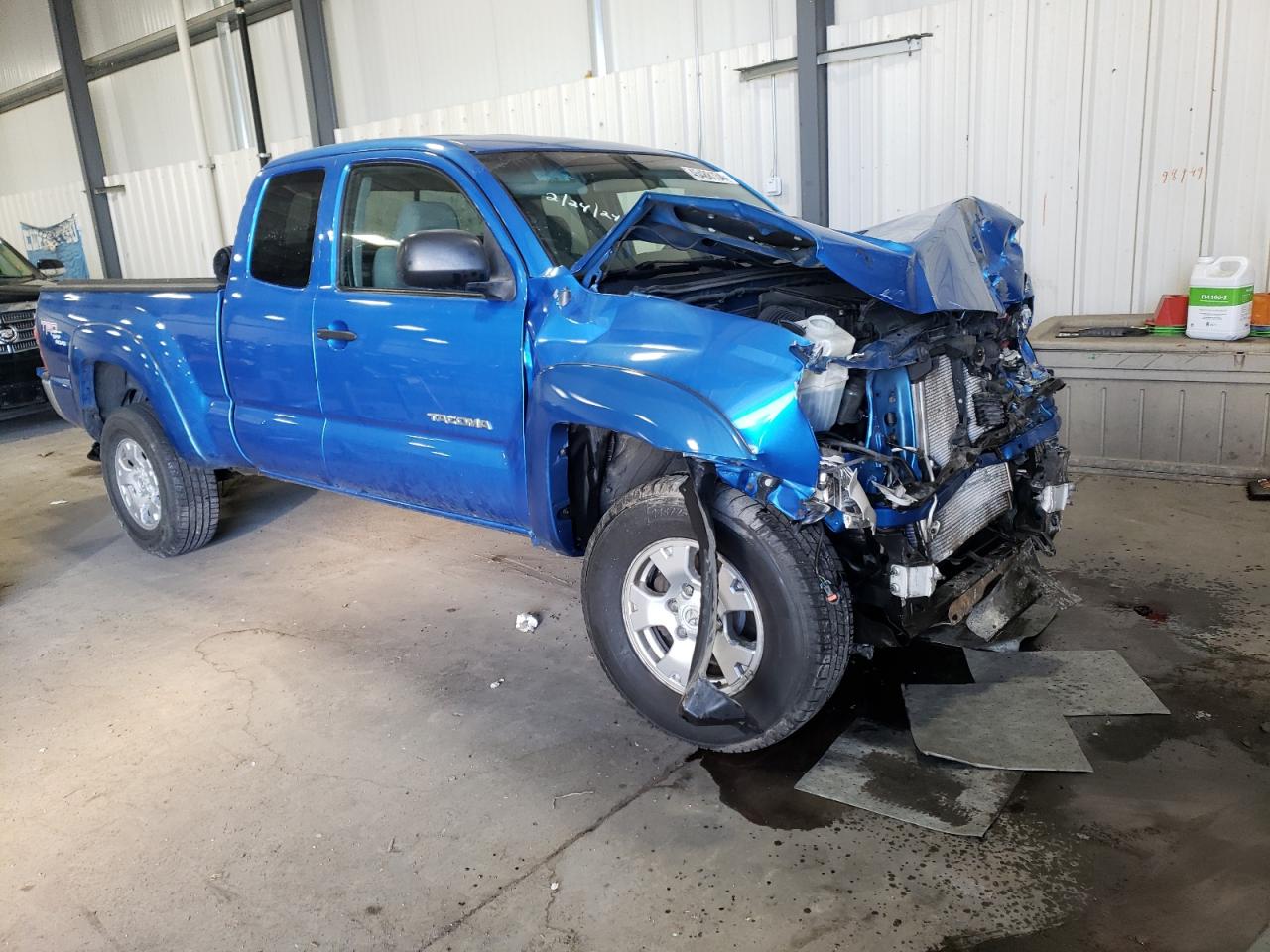 Photo 3 VIN: 5TEUU42N55Z042807 - TOYOTA TACOMA 