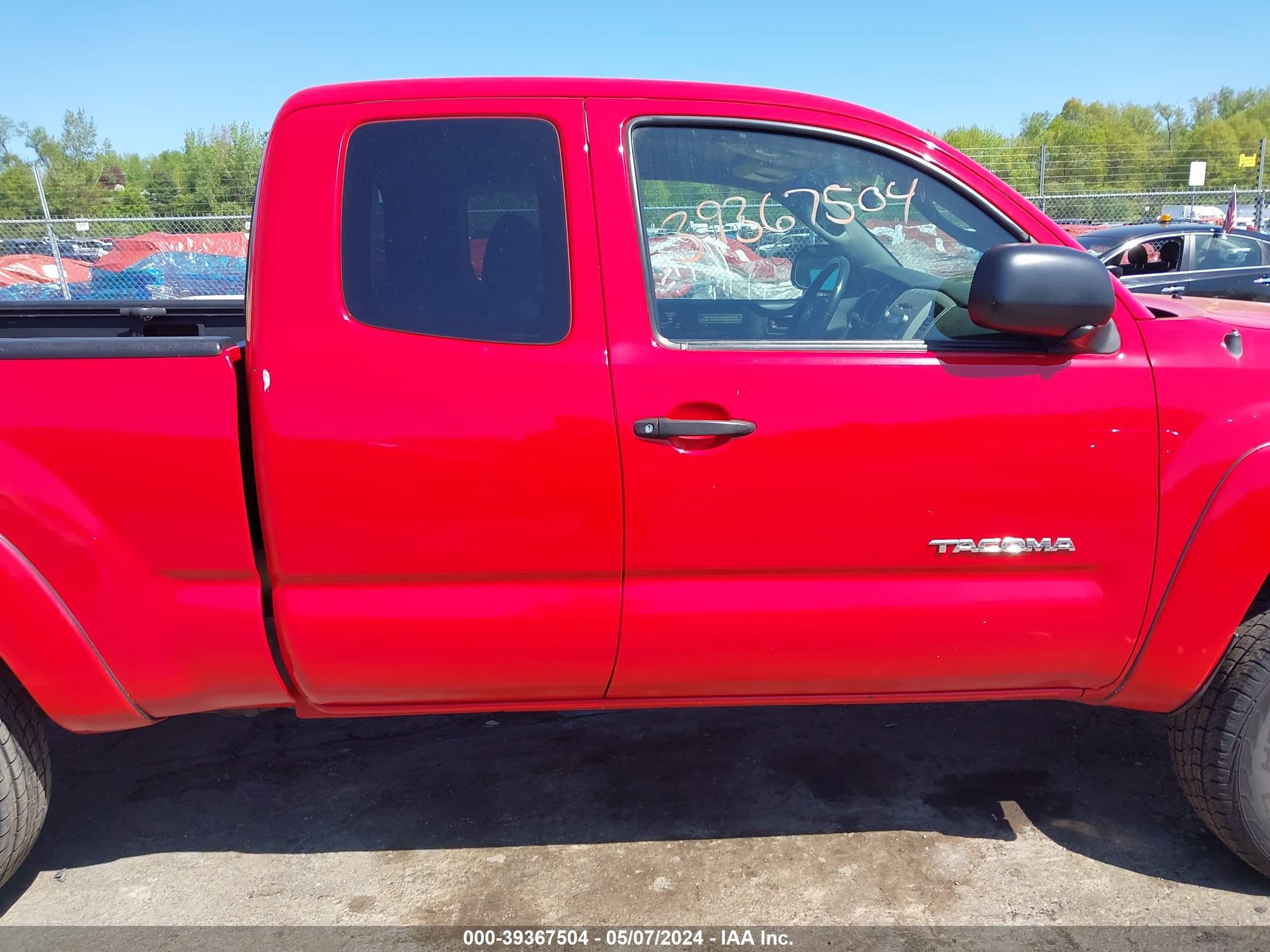 Photo 12 VIN: 5TEUU42N55Z055220 - TOYOTA TACOMA 