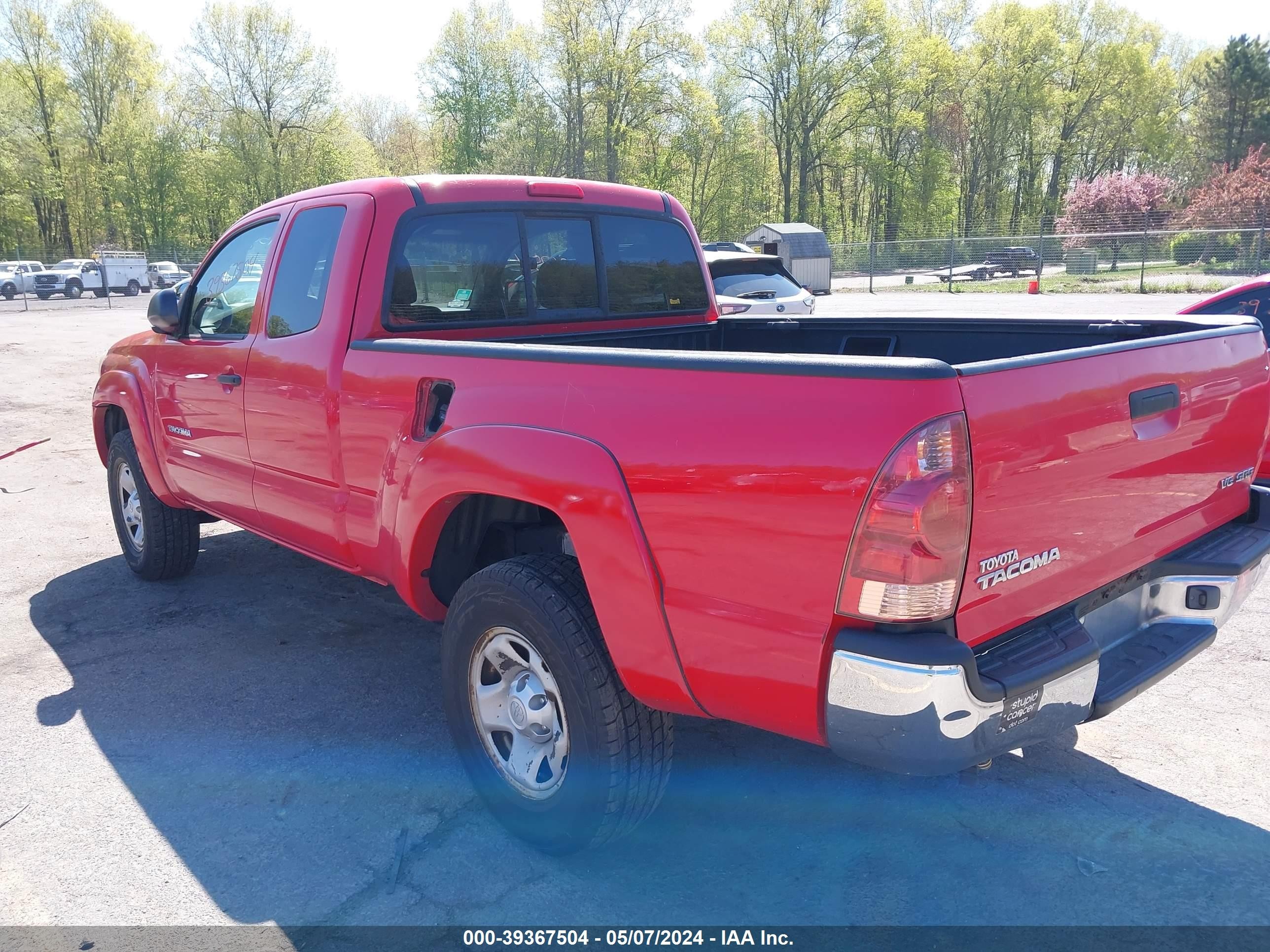 Photo 2 VIN: 5TEUU42N55Z055220 - TOYOTA TACOMA 