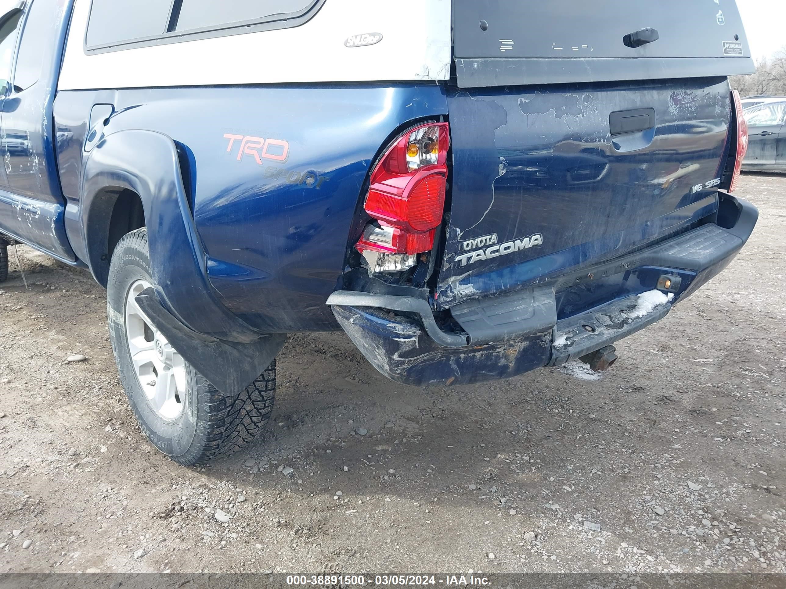 Photo 5 VIN: 5TEUU42N55Z109857 - TOYOTA TACOMA 