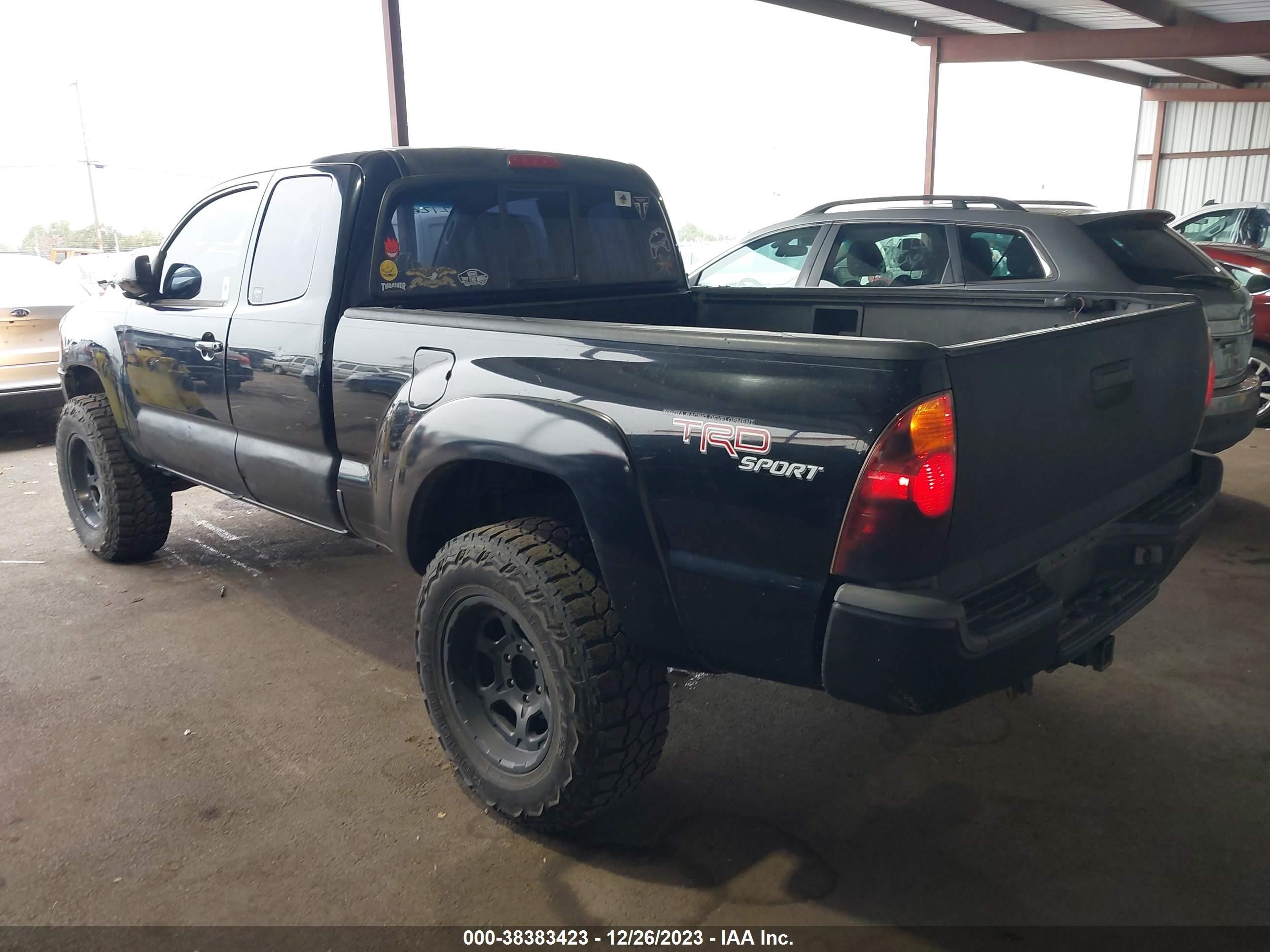 Photo 2 VIN: 5TEUU42N57Z424063 - TOYOTA TACOMA 