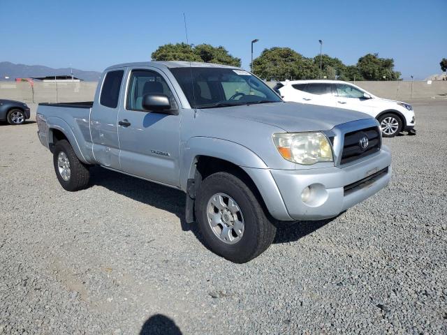 Photo 3 VIN: 5TEUU42N85Z111943 - TOYOTA TACOMA ACC 