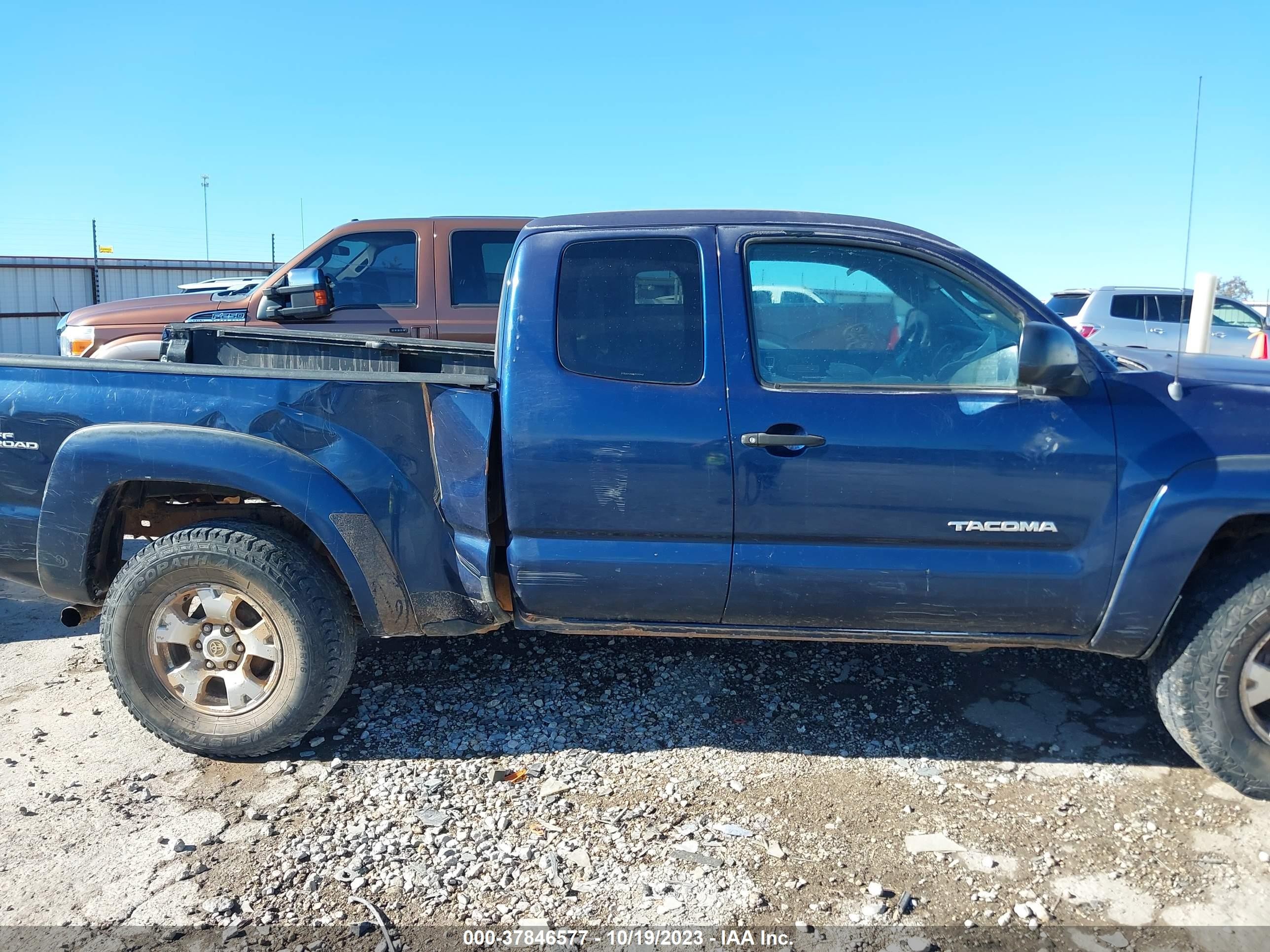 Photo 12 VIN: 5TEUU42N86Z276442 - TOYOTA TACOMA 