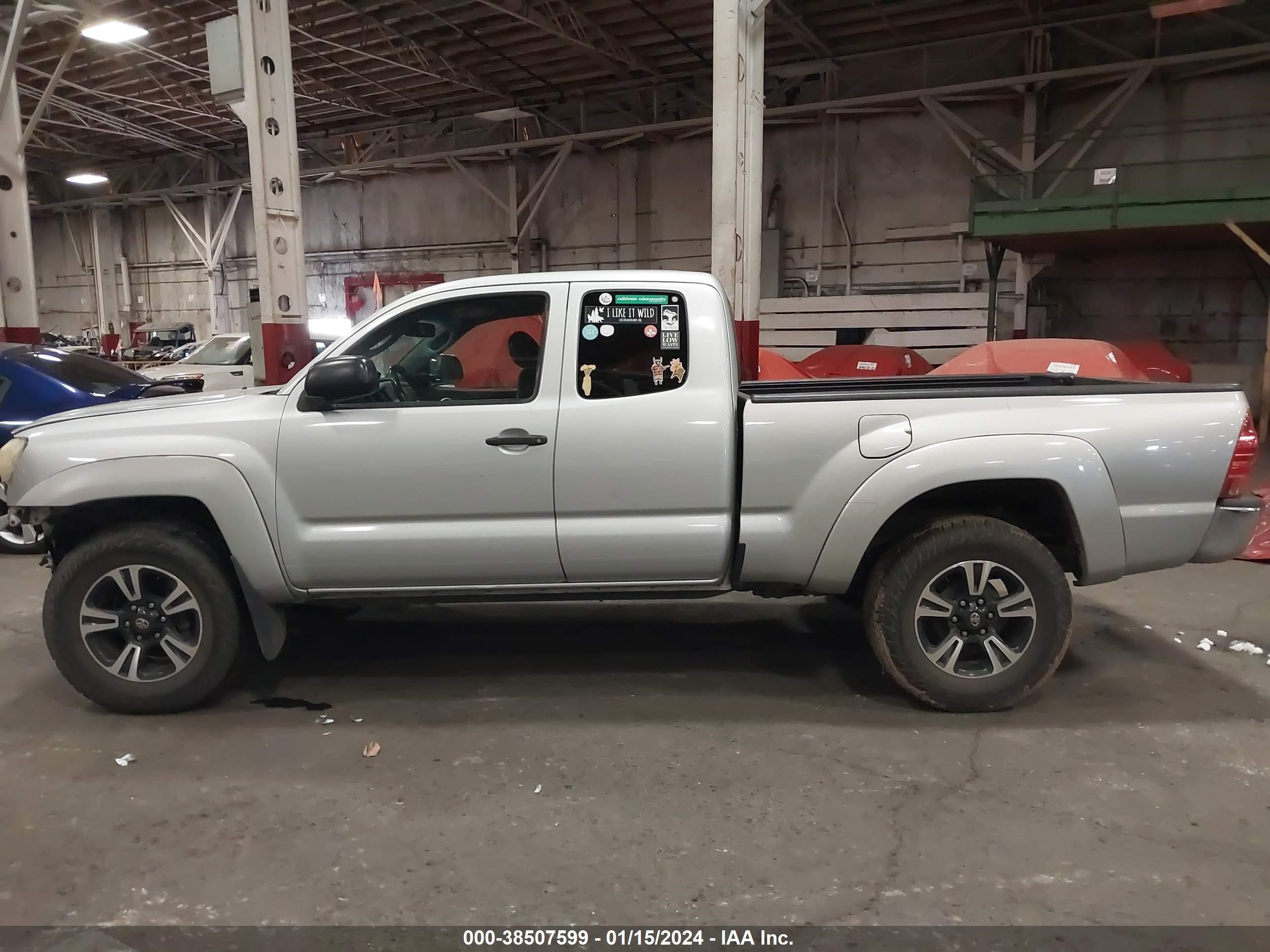 Photo 14 VIN: 5TEUU42N86Z294777 - TOYOTA TACOMA 