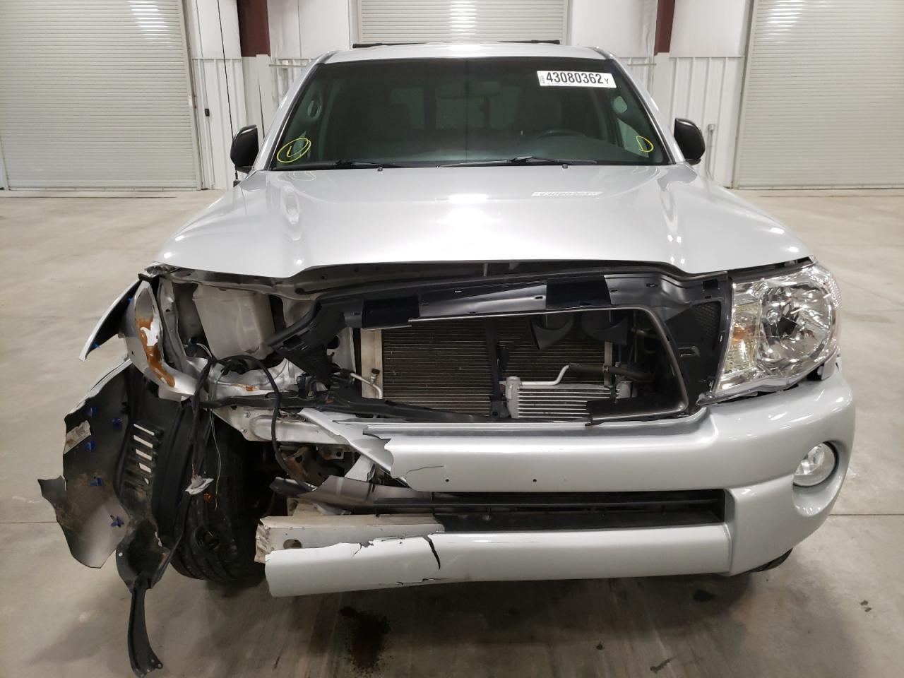 Photo 8 VIN: 5TEUU42N88Z483402 - TOYOTA TACOMA 