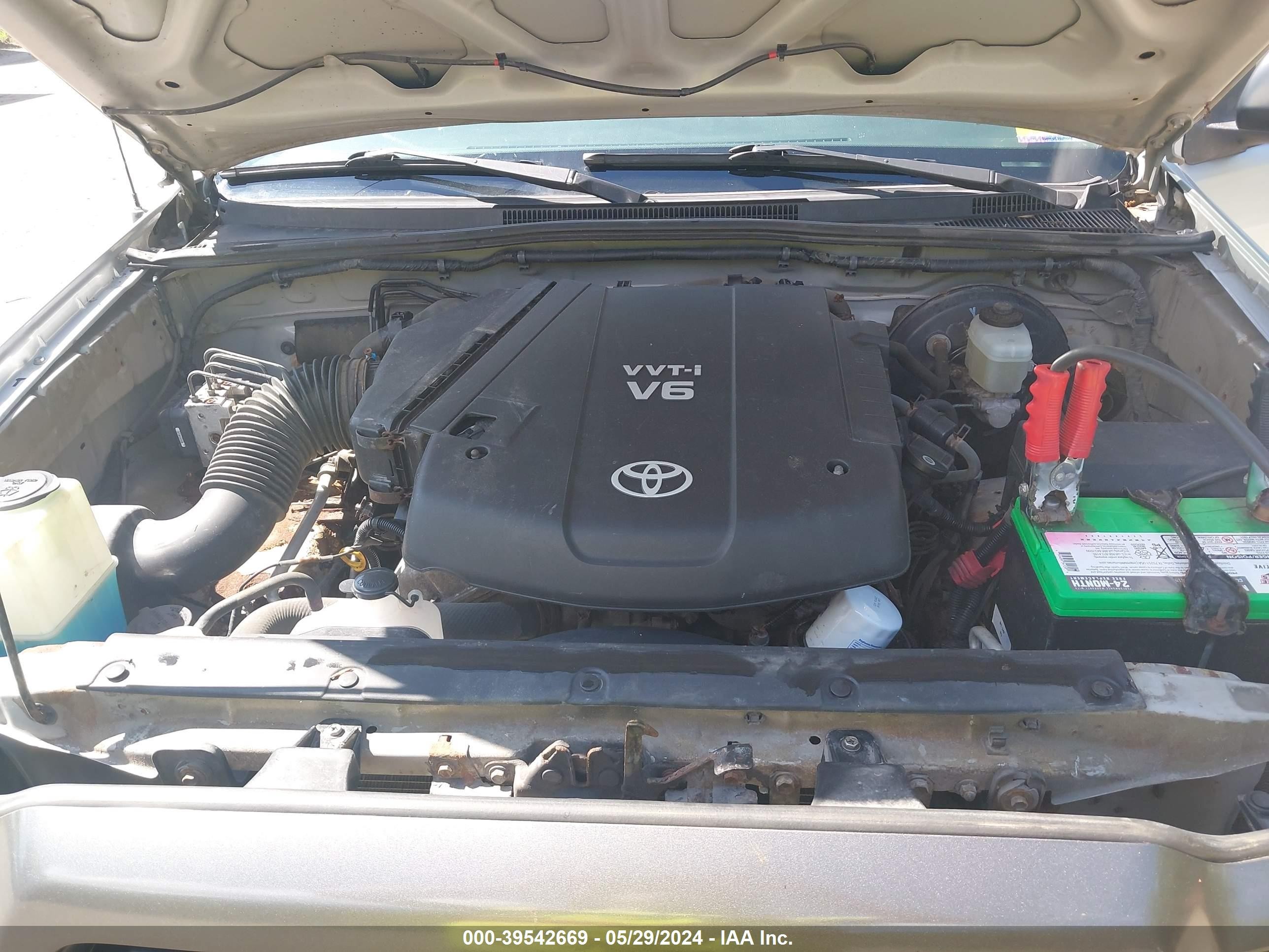 Photo 9 VIN: 5TEUU42N98Z501664 - TOYOTA TACOMA 