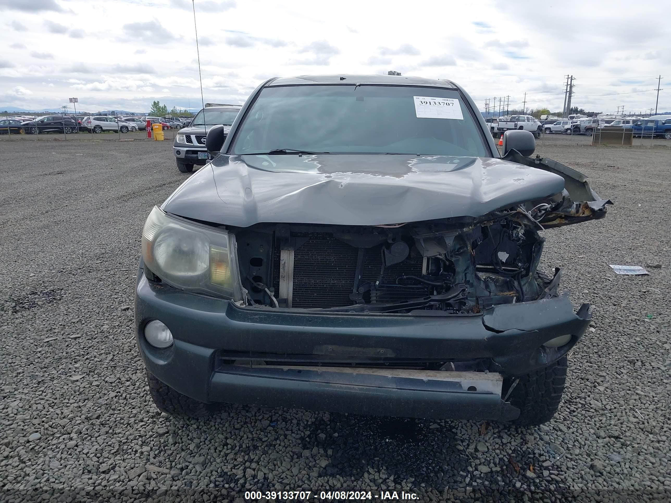 Photo 11 VIN: 5TEUU42N99Z616413 - TOYOTA TACOMA 