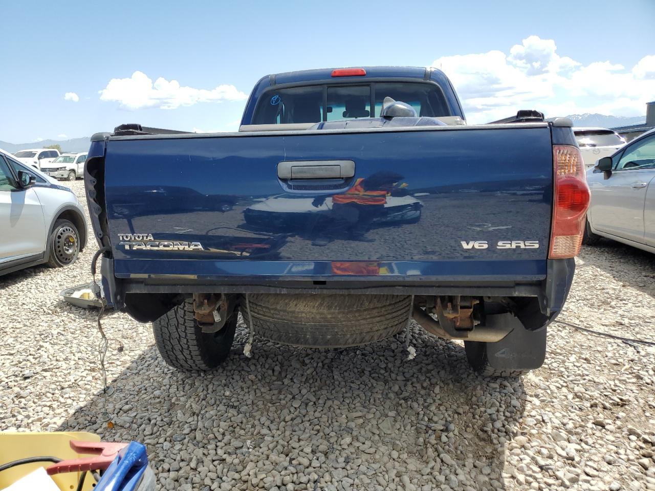 Photo 5 VIN: 5TEUU42NX8Z529716 - TOYOTA TACOMA 