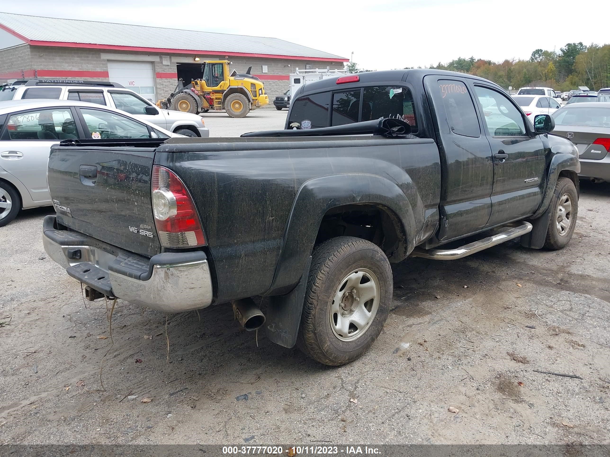 Photo 3 VIN: 5TEUU4EN3AZ672170 - TOYOTA TACOMA 