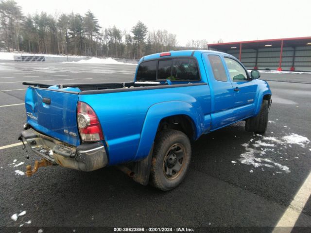 Photo 3 VIN: 5TEUU4EN6AZ700267 - TOYOTA TACOMA 