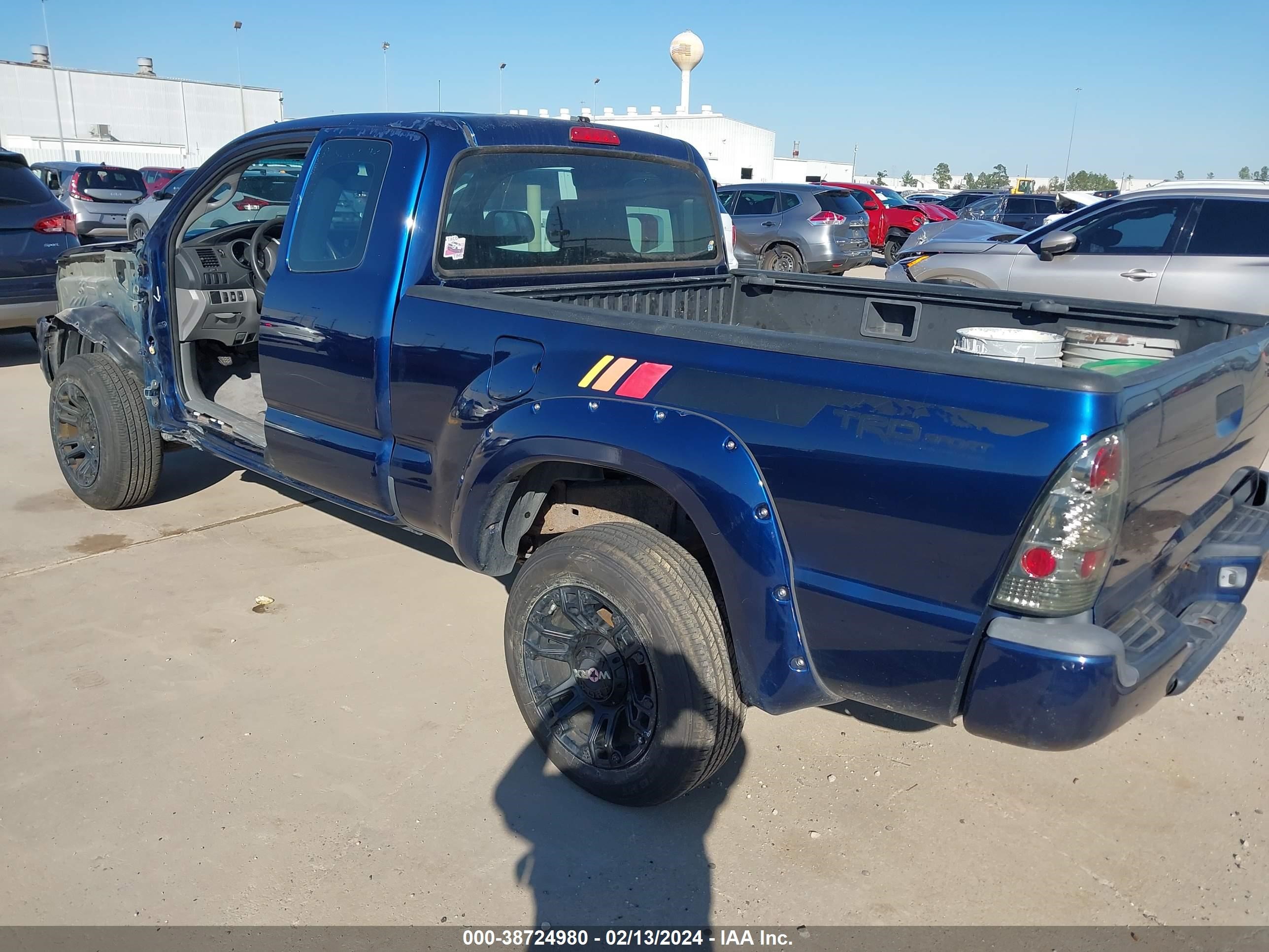 Photo 14 VIN: 5TEUX42N27Z345800 - TOYOTA TACOMA 