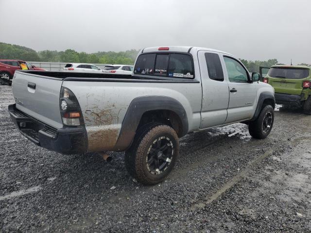 Photo 2 VIN: 5TEUX42N45Z104768 - TOYOTA TACOMA 