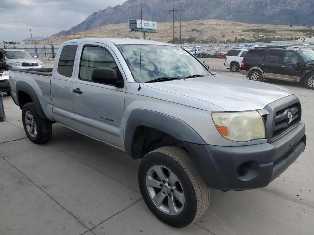 Photo 3 VIN: 5TEUX42N55Z102172 - TOYOTA TACOMA ACC 