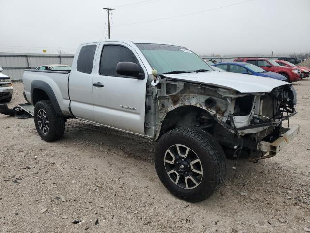 Photo 3 VIN: 5TEUX42N58Z516735 - TOYOTA TACOMA 