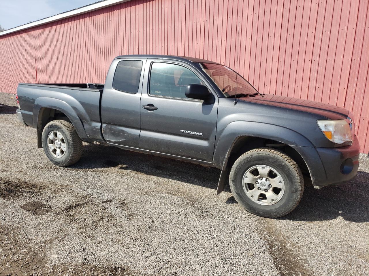 Photo 3 VIN: 5TEUX42N59Z660528 - TOYOTA TACOMA 