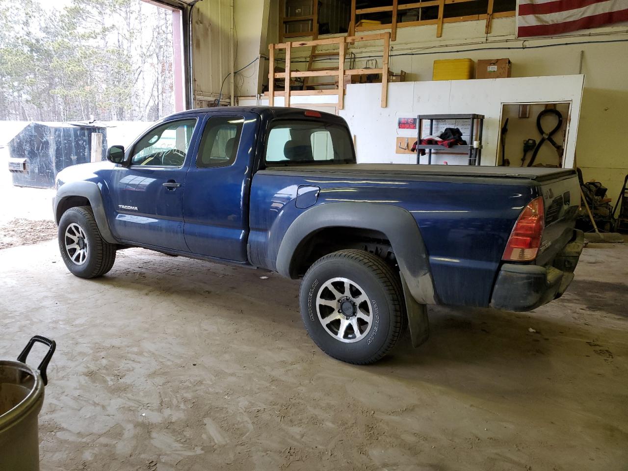 Photo 1 VIN: 5TEUX42NX8Z475616 - TOYOTA TACOMA 