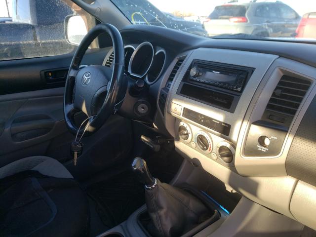 Photo 8 VIN: 5TEUX4EN1AZ712642 - TOYOTA TACOMA ACC 