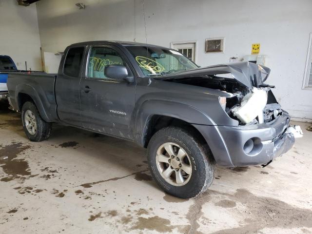 Photo 3 VIN: 5TEUX4EN2AZ681627 - TOYOTA TACOMA 