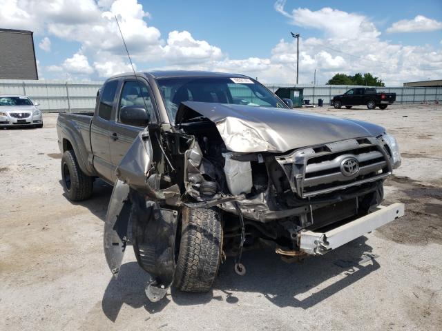 Photo 0 VIN: 5TEUX4ENXAZ690835 - TOYOTA TACOMA ACC 