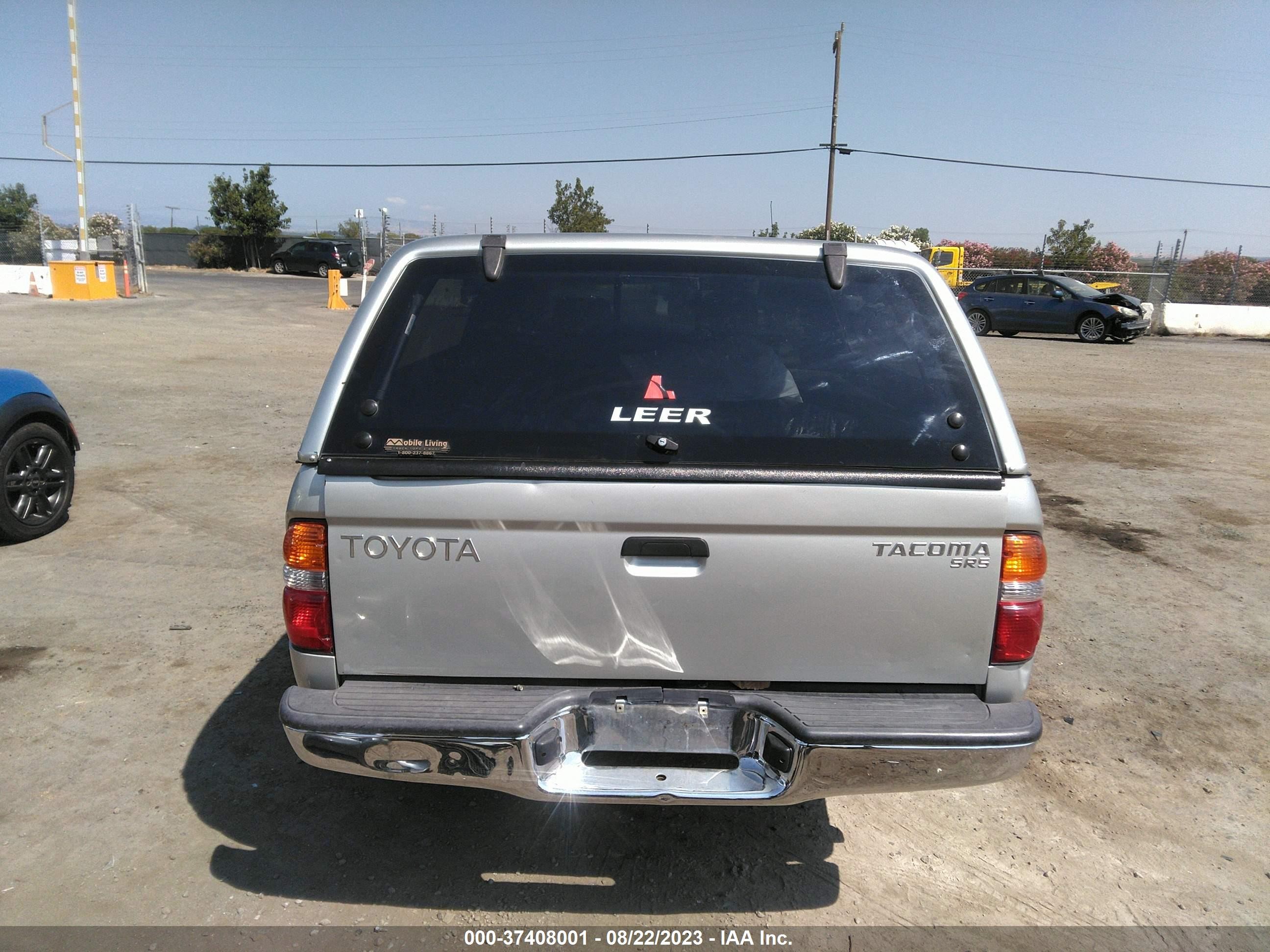 Photo 15 VIN: 5TEVL52N01Z741110 - TOYOTA TACOMA 