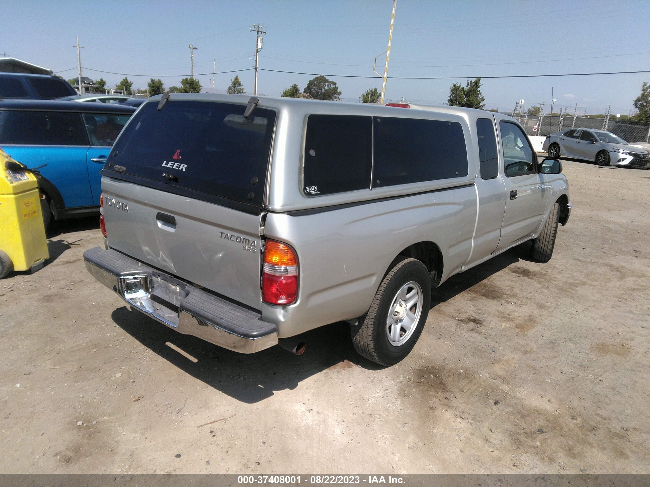 Photo 3 VIN: 5TEVL52N01Z741110 - TOYOTA TACOMA 