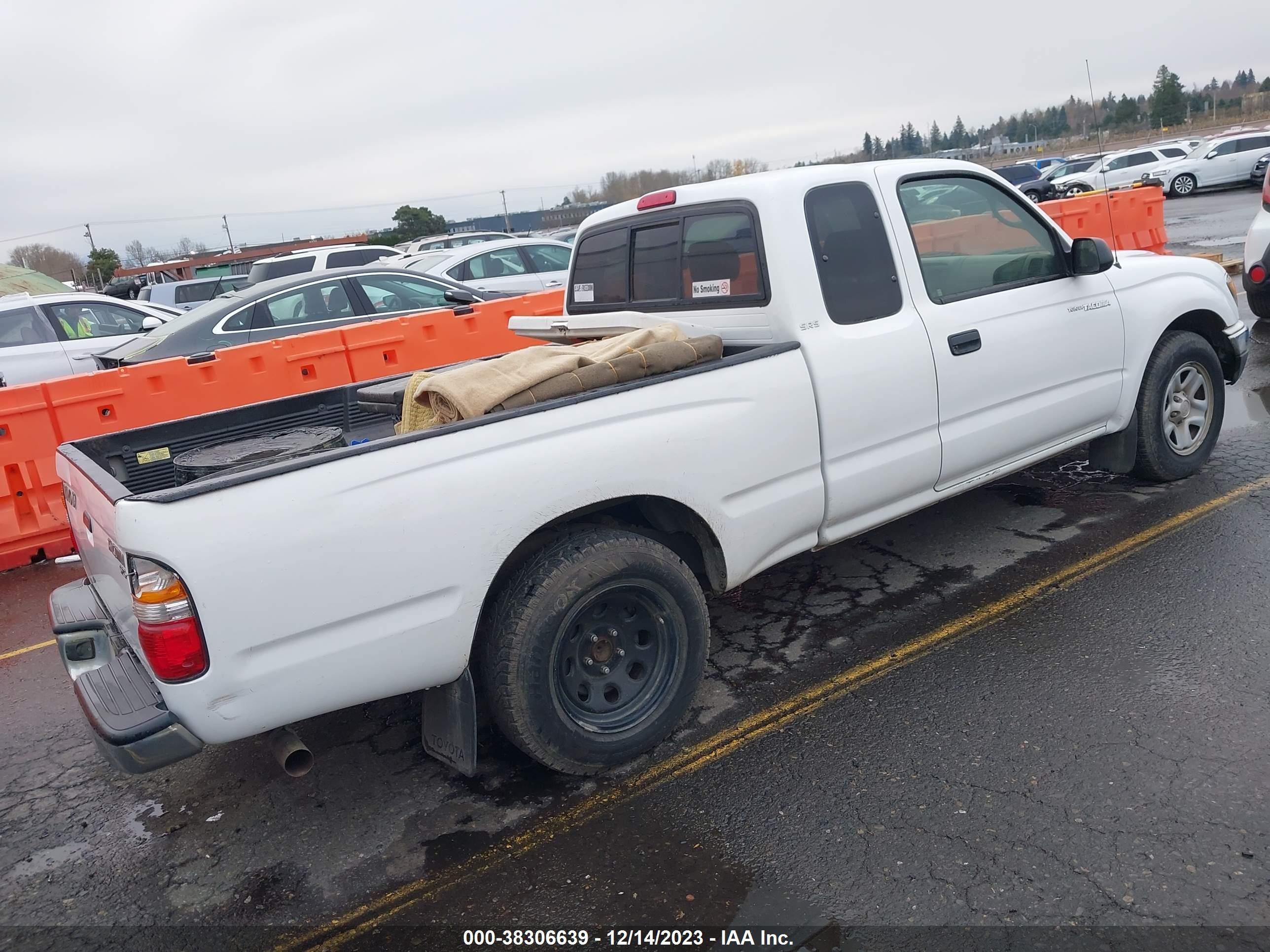 Photo 3 VIN: 5TEVL52N14Z433688 - TOYOTA TACOMA 