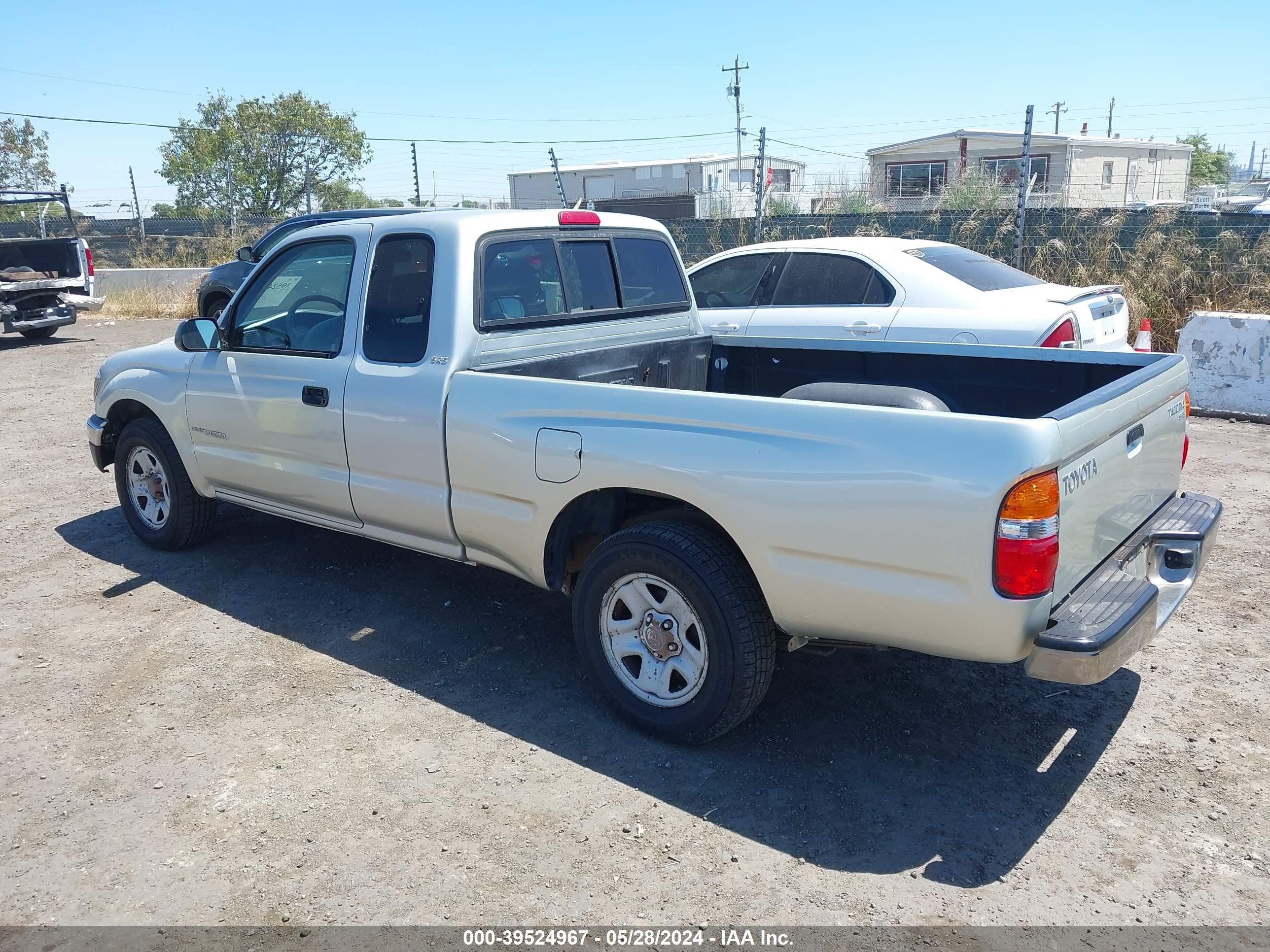 Photo 2 VIN: 5TEVL52N41Z729896 - TOYOTA TACOMA 