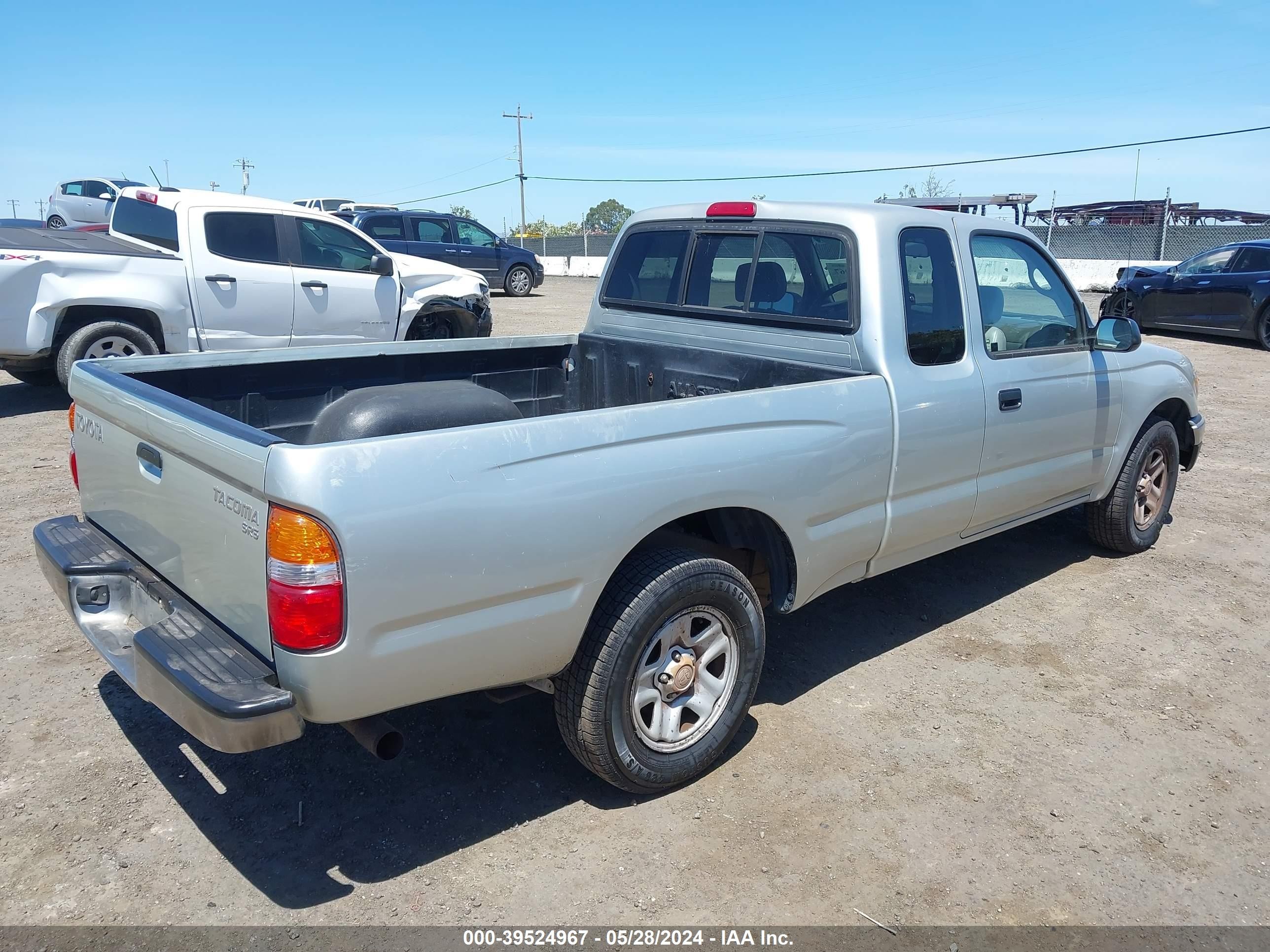 Photo 3 VIN: 5TEVL52N41Z729896 - TOYOTA TACOMA 