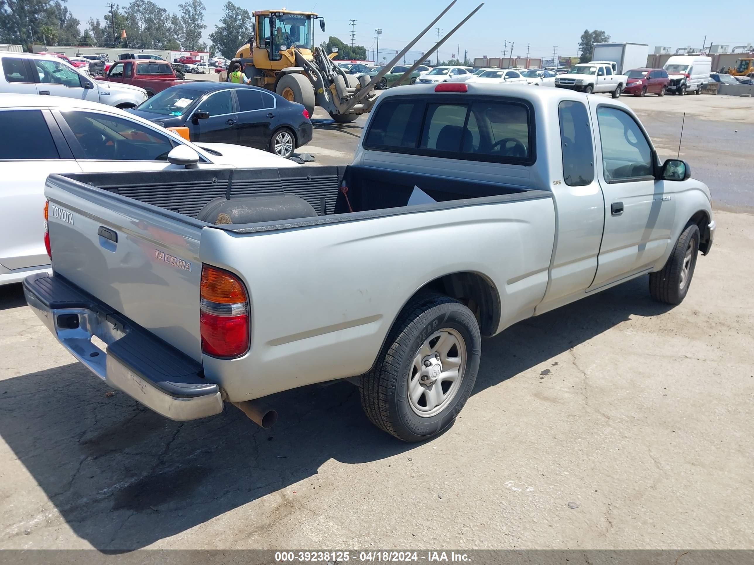 Photo 3 VIN: 5TEVL52N41Z854543 - TOYOTA TACOMA 