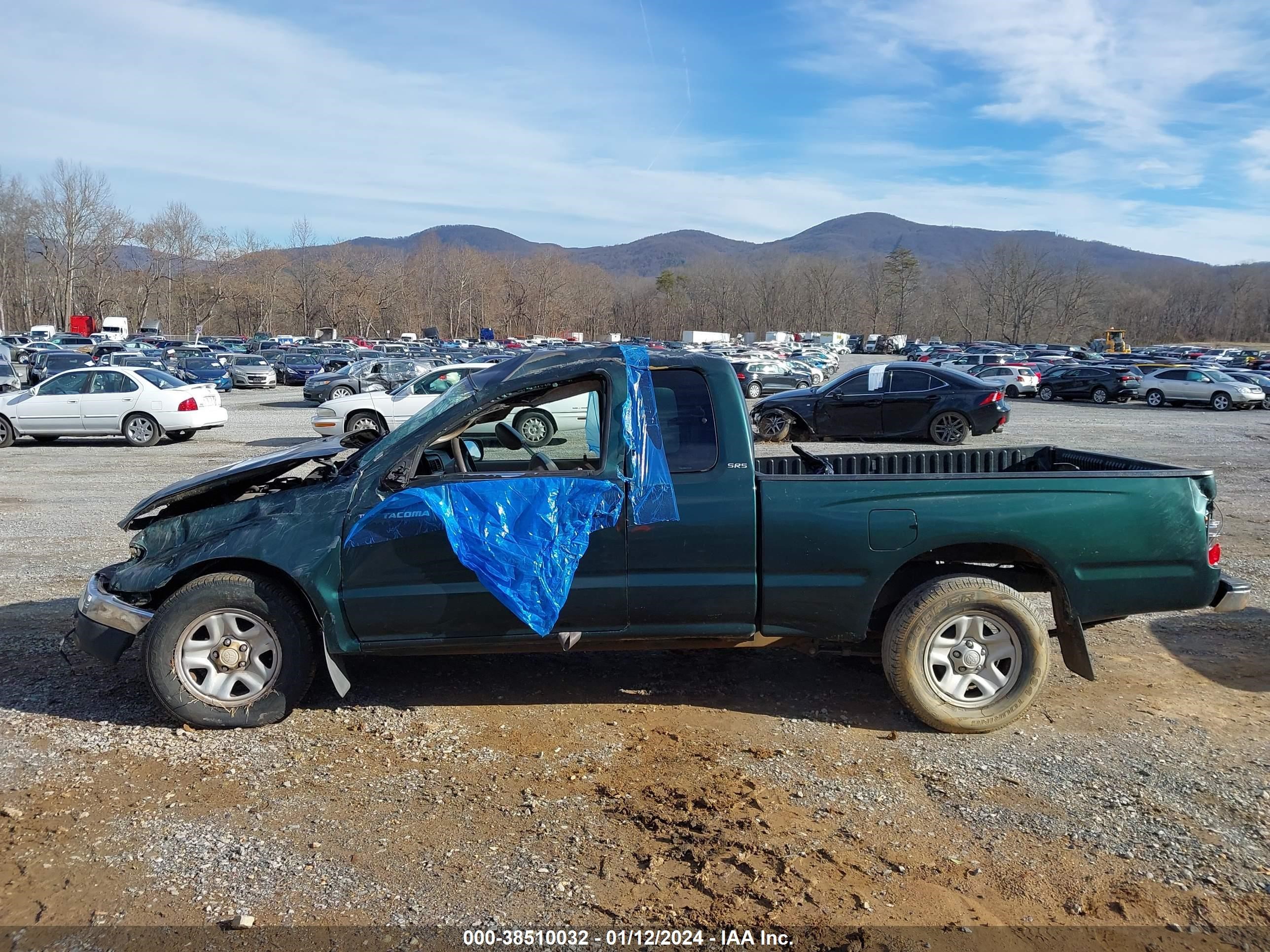 Photo 13 VIN: 5TEVL52NX4Z372552 - TOYOTA TACOMA 