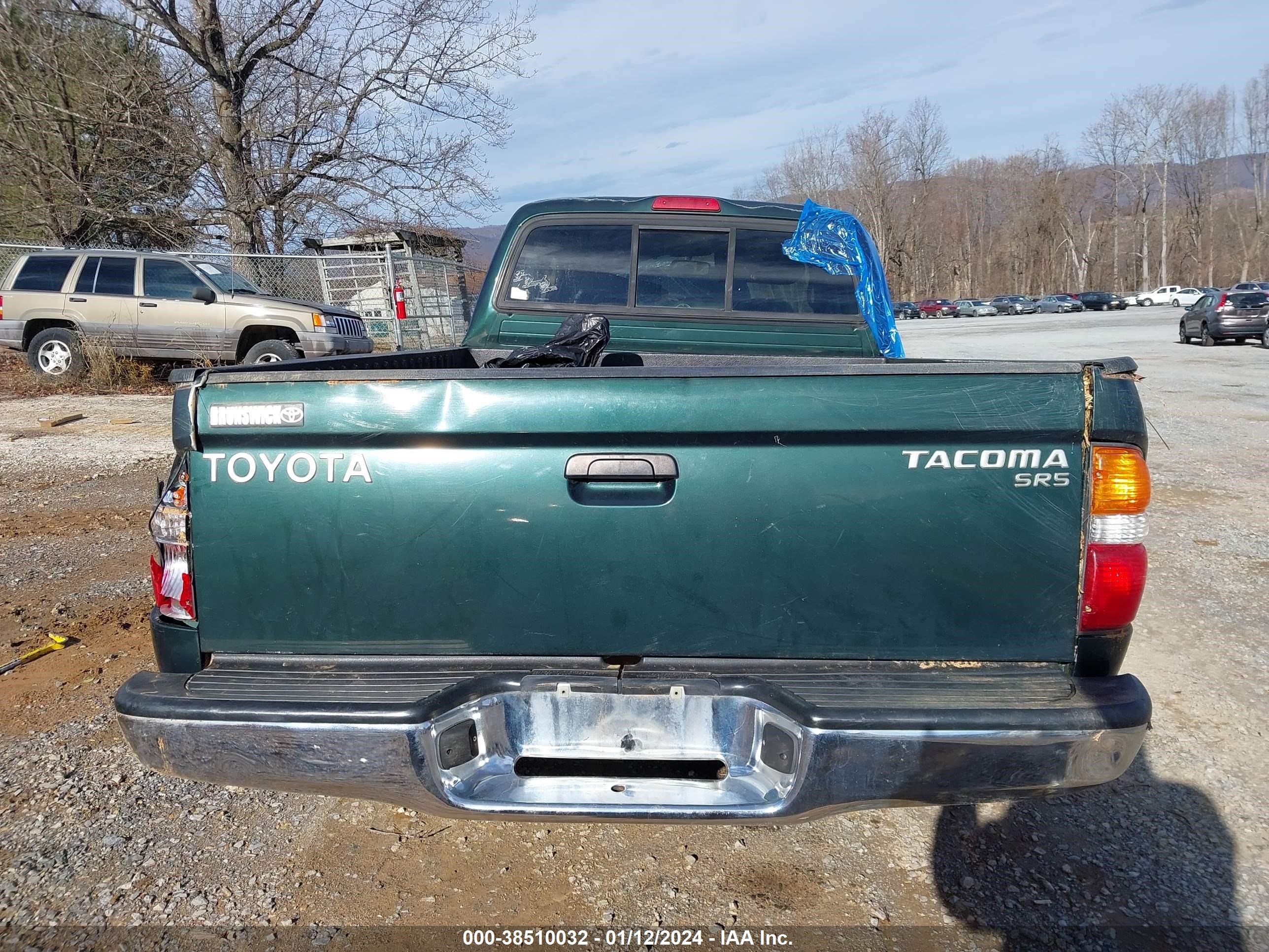 Photo 15 VIN: 5TEVL52NX4Z372552 - TOYOTA TACOMA 