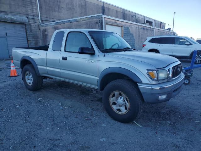 Photo 3 VIN: 5TEWM72N14Z465053 - TOYOTA TACOMA XTR 