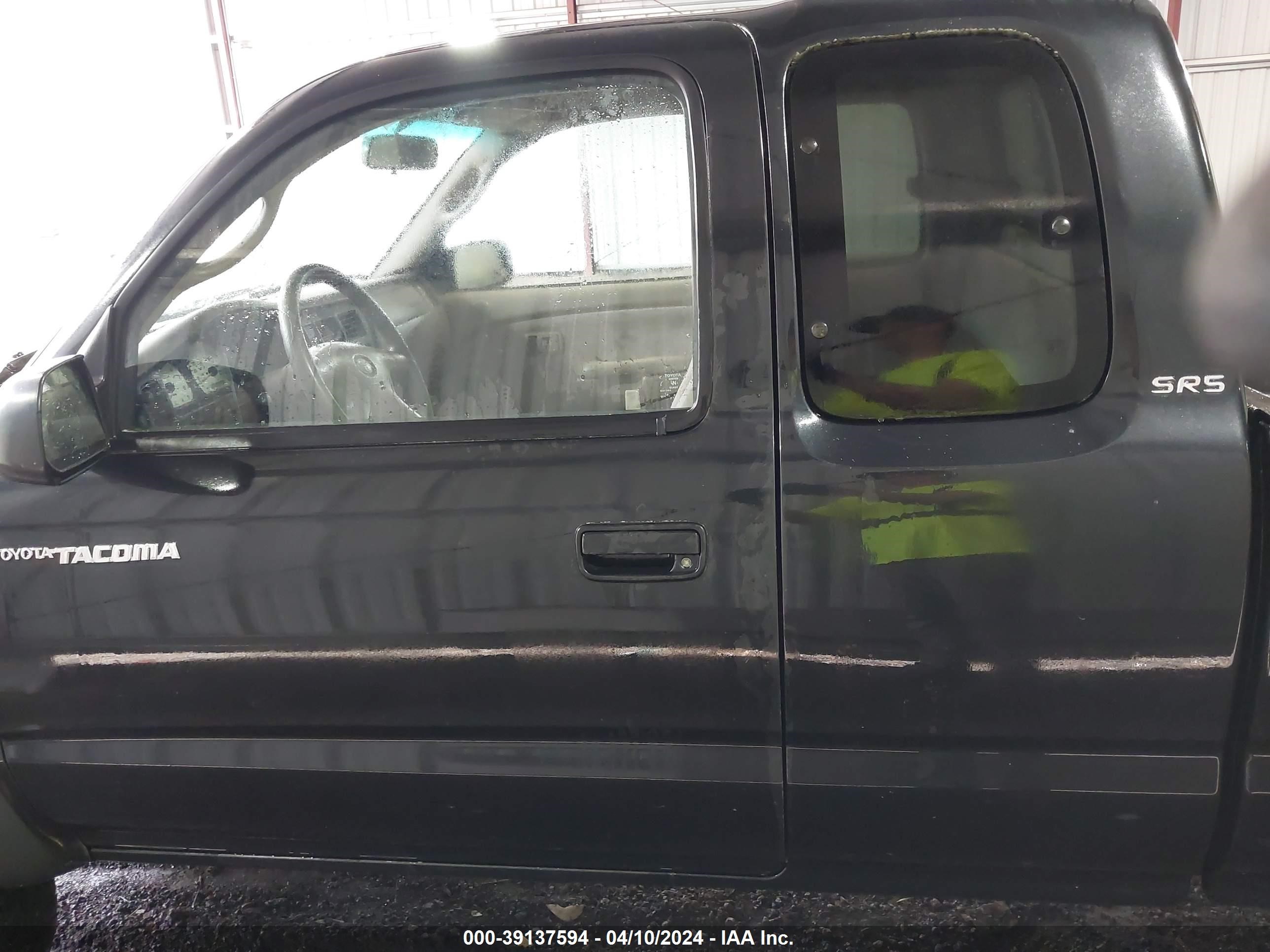 Photo 14 VIN: 5TEWM72N23Z236251 - TOYOTA TACOMA 