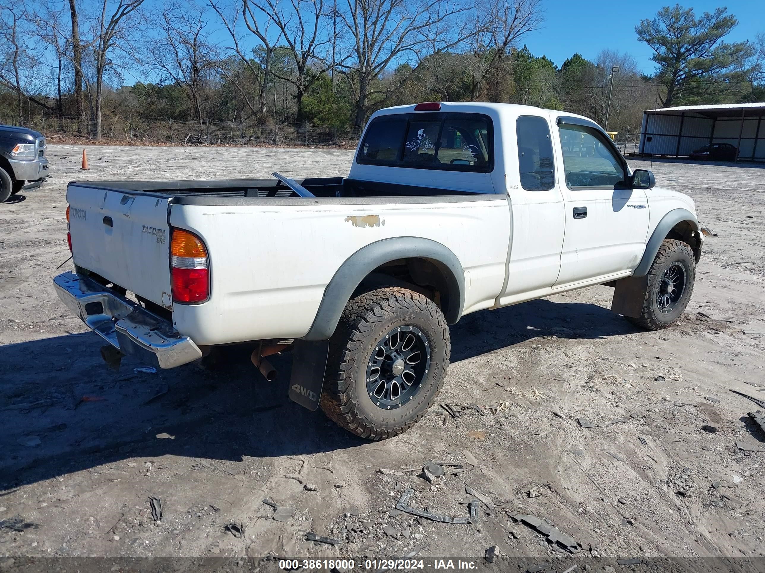 Photo 3 VIN: 5TEWM72N32Z065377 - TOYOTA TACOMA 