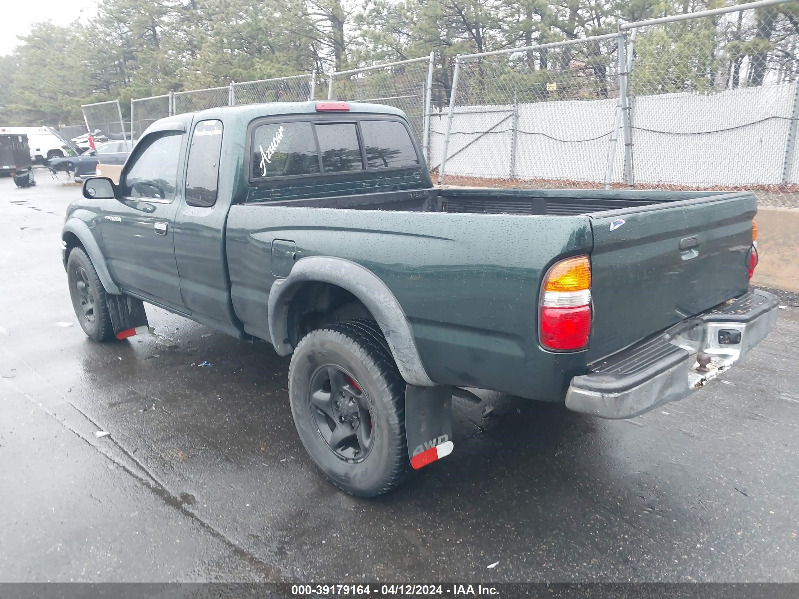 Photo 2 VIN: 5TEWM72N71Z806919 - TOYOTA TACOMA 