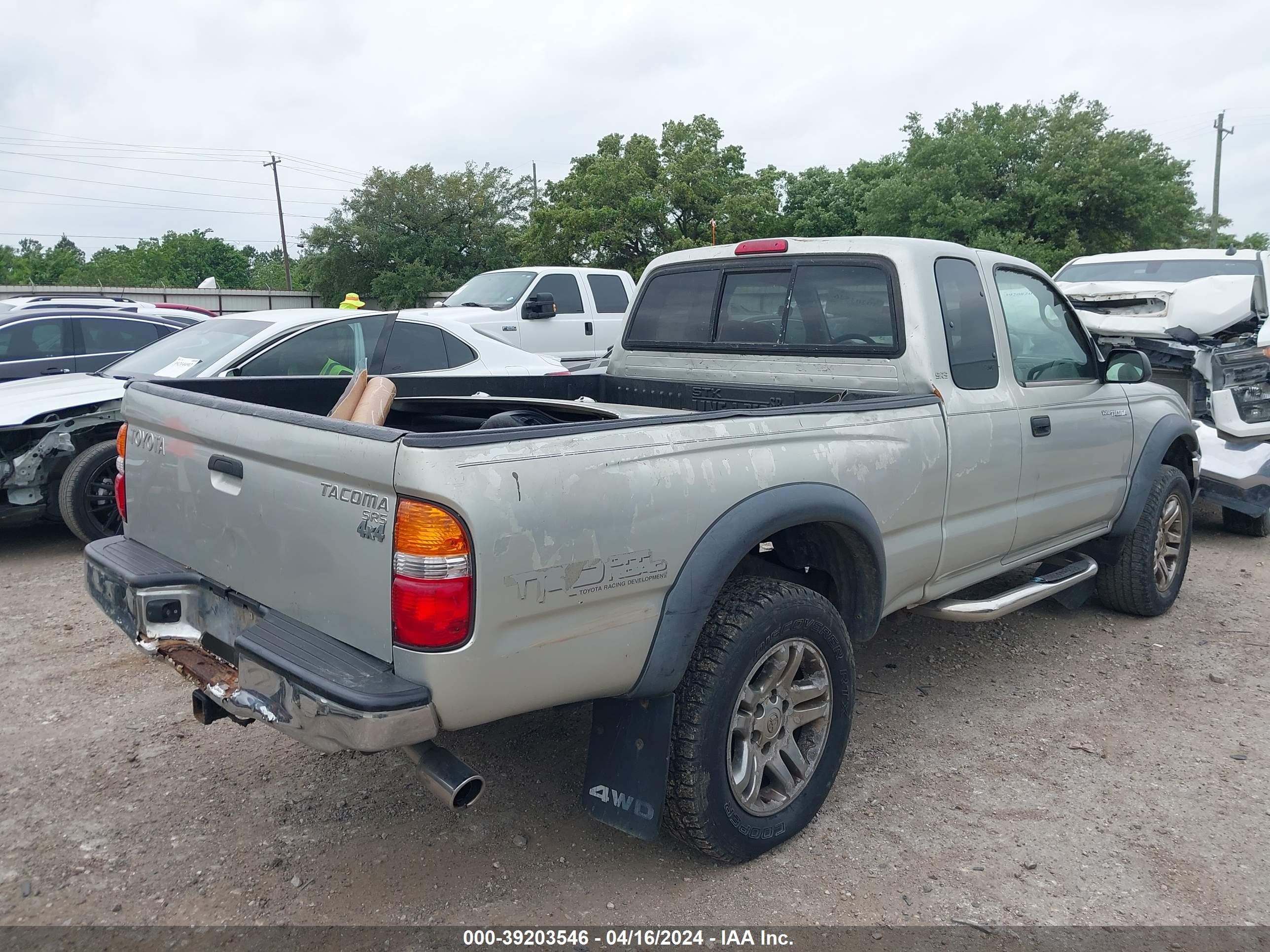 Photo 3 VIN: 5TEWM72NX4Z348782 - TOYOTA TACOMA 