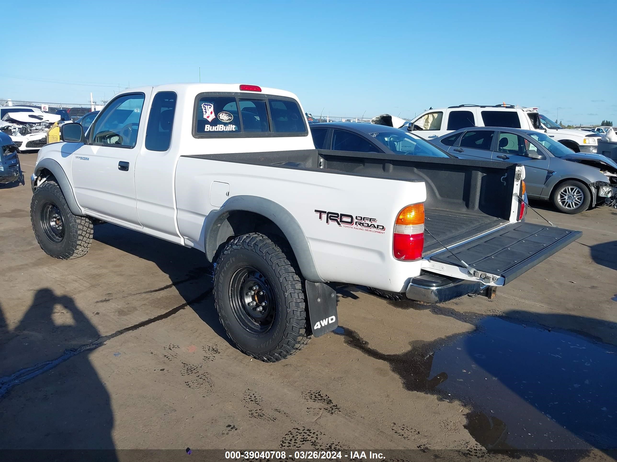 Photo 2 VIN: 5TEWN72N11Z751428 - TOYOTA TACOMA 