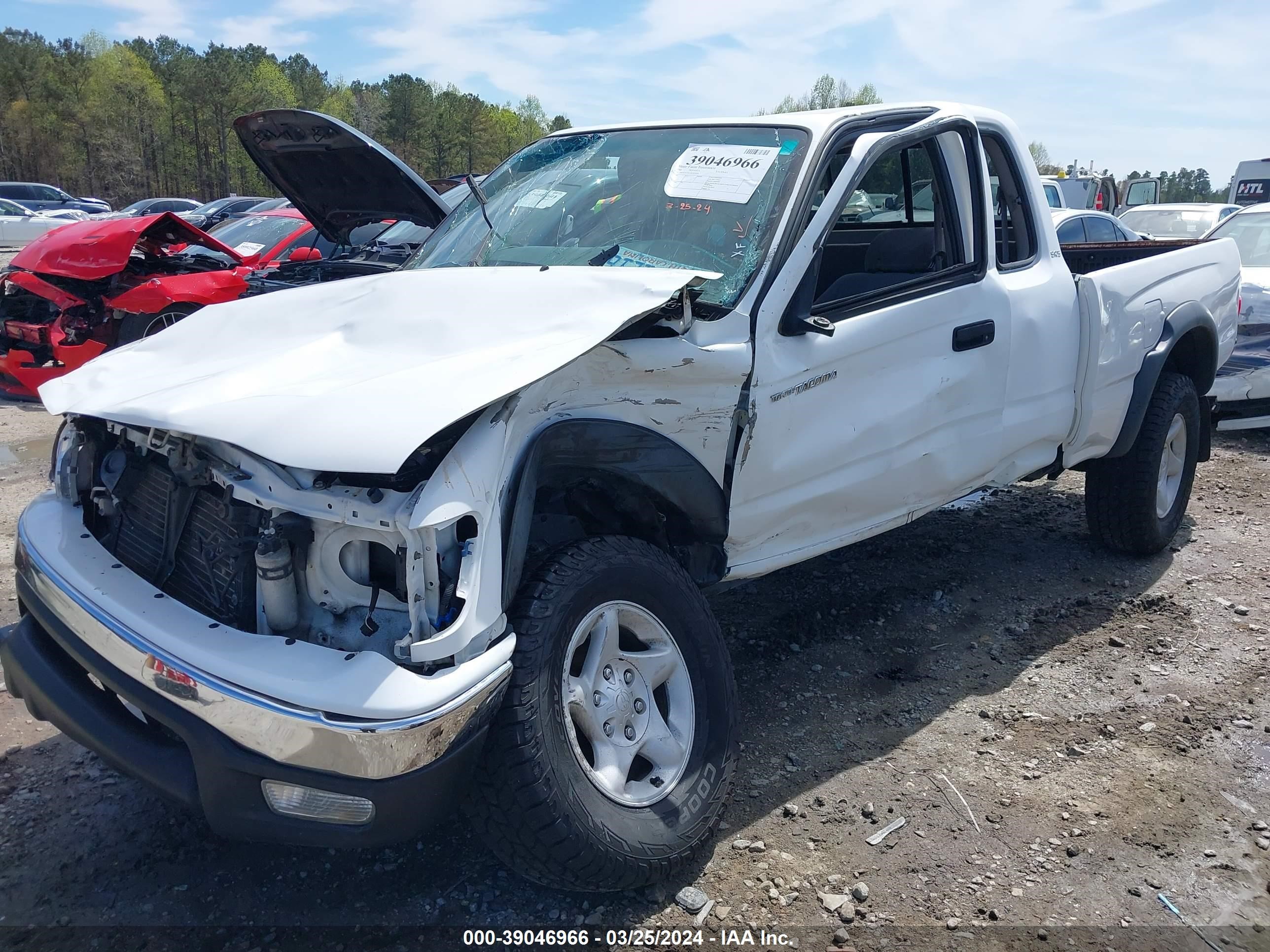 Photo 5 VIN: 5TEWN72N12Z143829 - TOYOTA TACOMA 