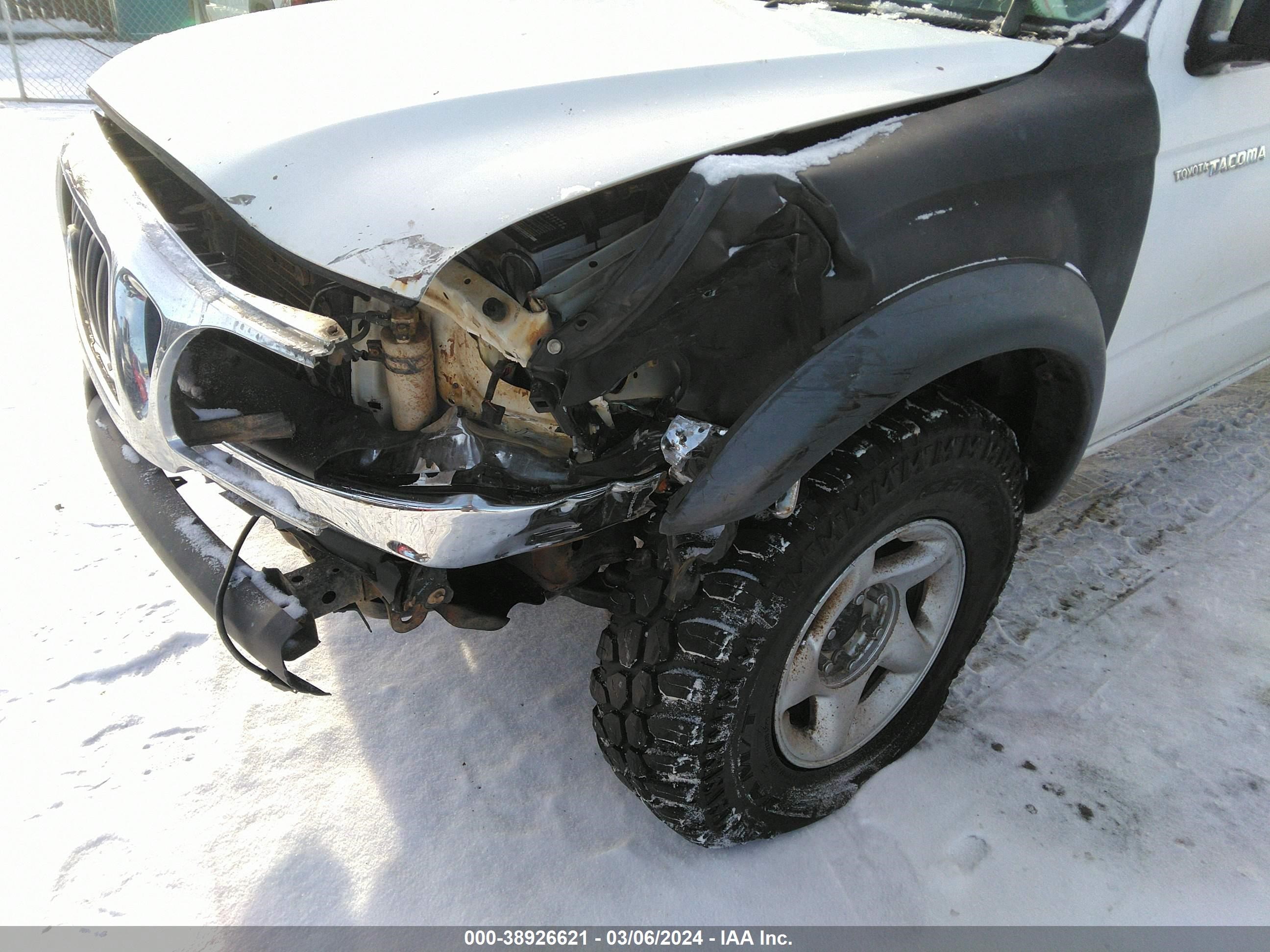 Photo 5 VIN: 5TEWN72N14Z334279 - TOYOTA TACOMA 