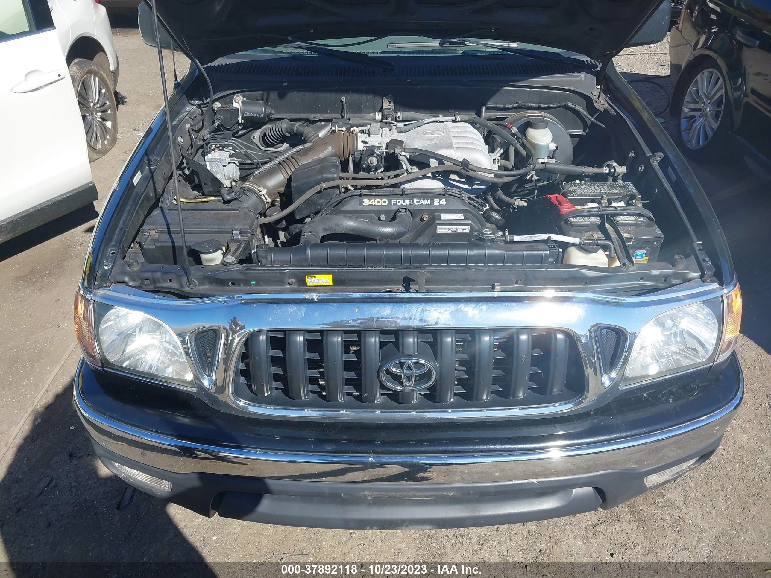 Photo 9 VIN: 5TEWN72N14Z460450 - TOYOTA TACOMA 