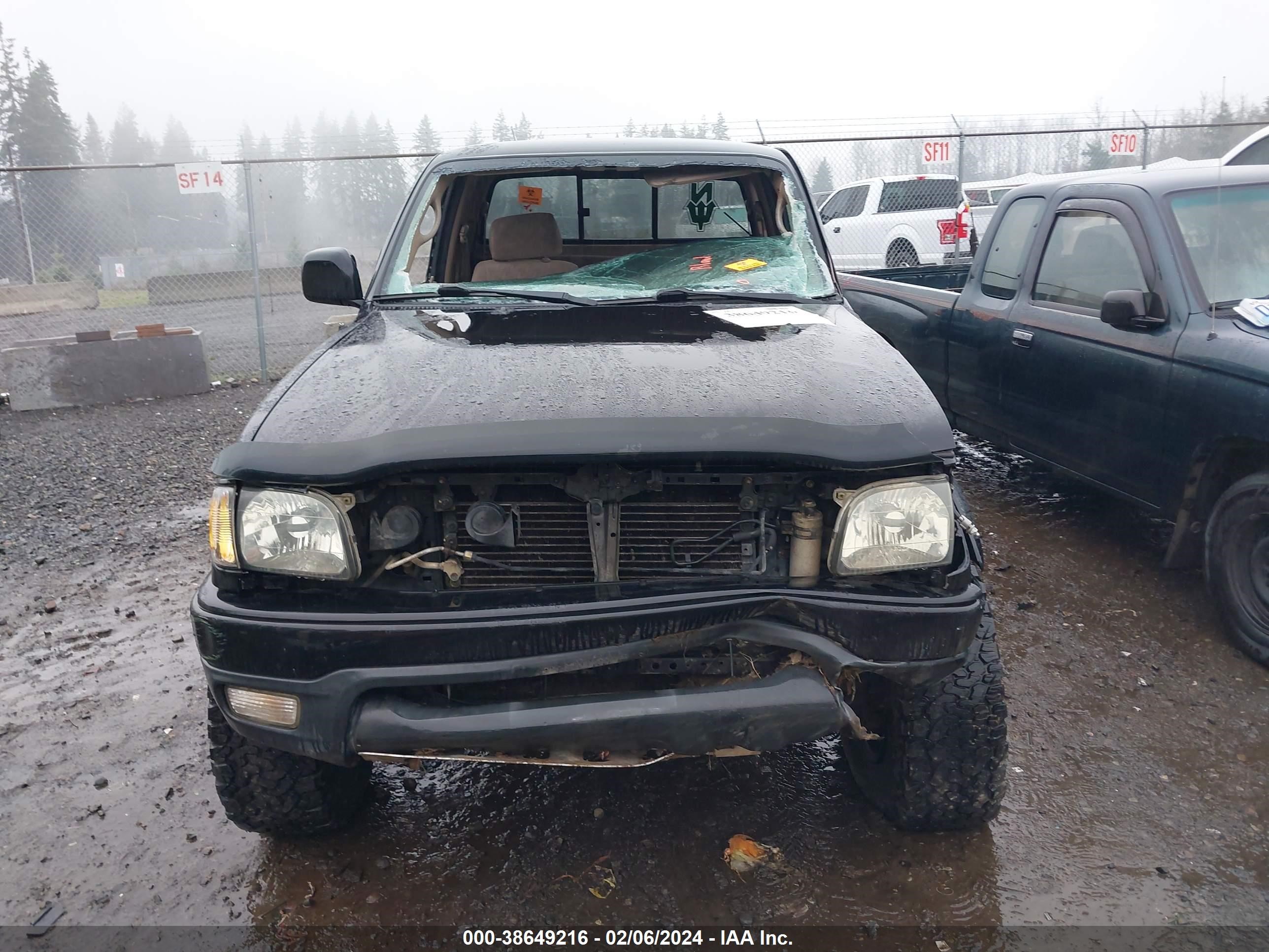 Photo 11 VIN: 5TEWN72N34Z384908 - TOYOTA TACOMA 