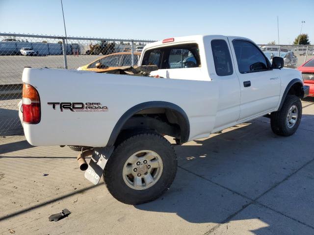 Photo 2 VIN: 5TEWN72N3YZ714634 - TOYOTA TACOMA 