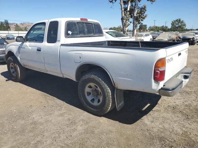 Photo 1 VIN: 5TEWN72N4YZ686844 - TOYOTA TACOMA XTR 